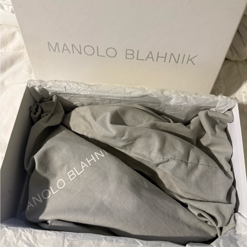 Manolo Blahnik Hangisi 70mm satin blue heels - sz 39.5 - Picture 5 of 13